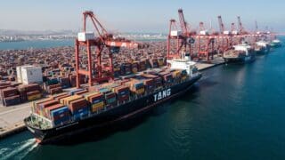 Selon le HCP, la croissance aurait été particulièrement impulsée par le dynamisme des services non marchands et le regain des activités liées à l’organisation de la Coupe d’Afrique des Nations. La demande intérieure reste le principal moteur de la croissance, sur fond de la combinaison d’un coût attractif du crédit et la désinflation. Le rebond attendu du PIB agricole devrait conforter cette trajectoire et soutiendrait une accélération de la croissance économique à 4,2% au premier trimestre 2026, indiquent les analystes du HCP.