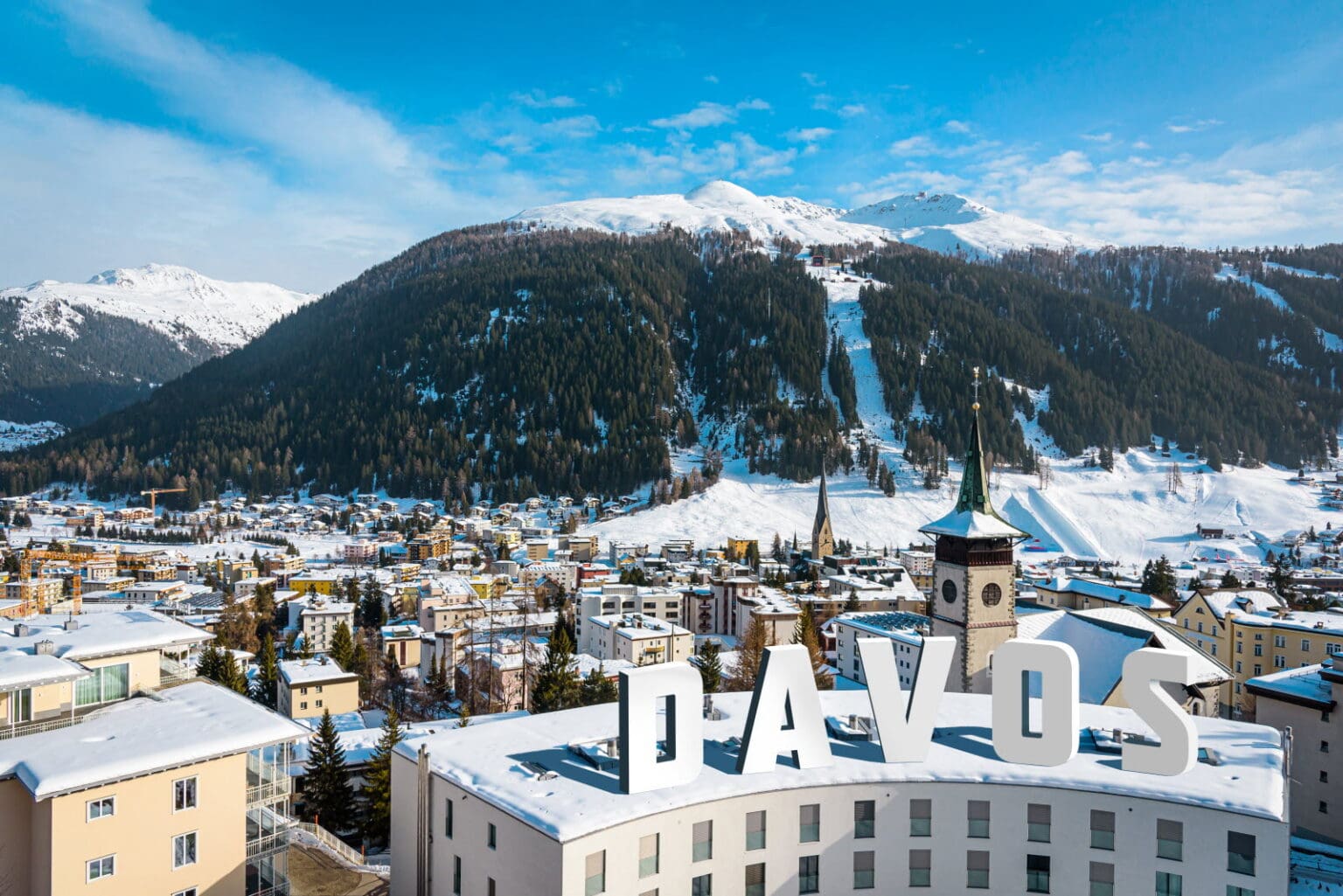 Suisse | Forum de Davos : Les décideurs déroutés par l’incertitude Le programme s'articulera autour de grands défis mondiaux : la croissance, la résilience et l'innovation constitueront des impératifs transversaux, guidant la manière dont les dirigeants appréhendent la complexité actuelle et saisissent les opportunités de demain.