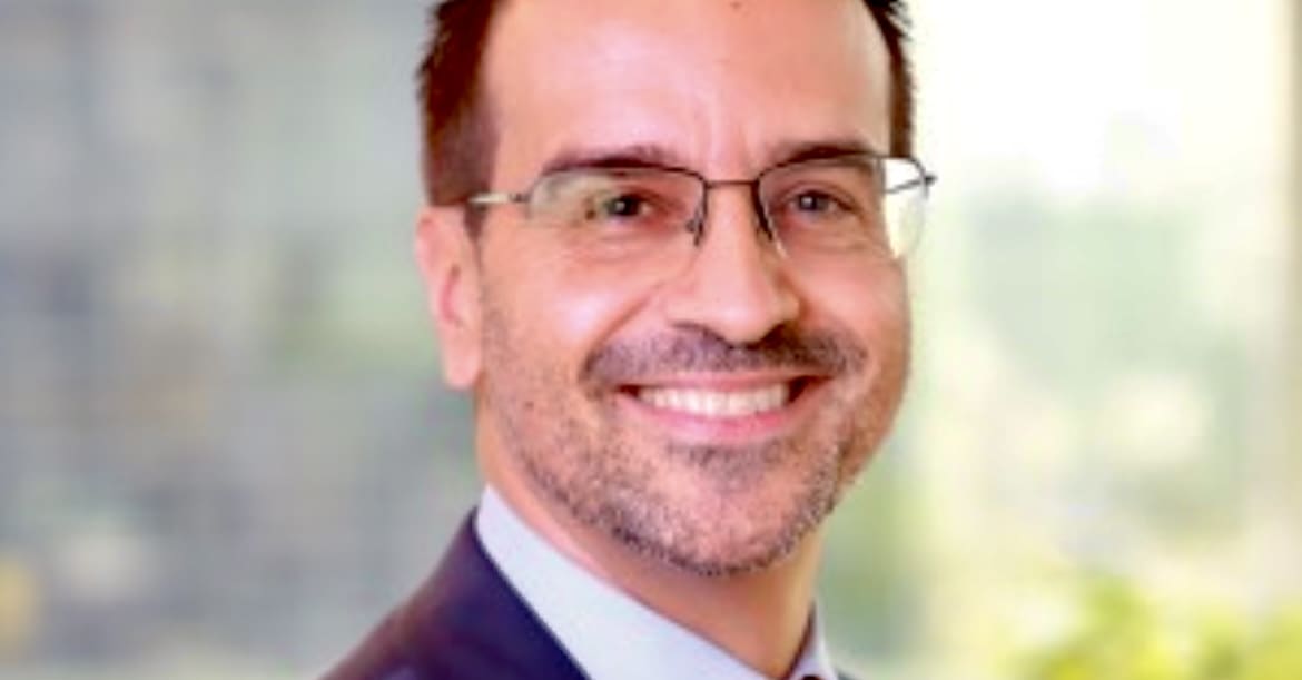 Nomination | Juan Diego Alonso devient le premier représentent résident de la Banque mondiale en Guinée Equatoriale Titulaire d’un doctorat de Columbia University, Alonso a travaillé en Afrique, Europe de l’Est et Amérique latine, spécialisé en stratégie pays et macroéconomie.