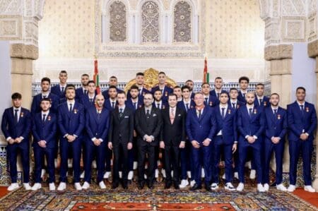 Dans ce message, SM le Roi exprime ses plus chaleureuses félicitations aux joueurs, entraîneurs, staffs technique, médical et administratif, ainsi qu’aux responsables de la fédération royale marocaine de football pour cet honorable exploit continental.