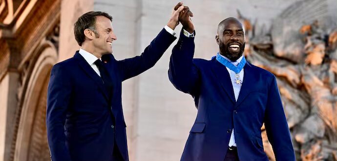 France | Ce que l’on sait du futur Haut-Commissariat à la diversité et aux diasporas Teddy Riner, Amel Bent, Christiane Taubira ou encore Leïla Slimani… Une trentaine de personnalités issues des mondes politique, économique, culturel, associatif ou sportif, de parité stricte, pourraient être rassemblées autour du futur Haut-Commissariat à la diversité et aux diasporas. Emmanuel Macron veut lancer une instance de réflexion pour faire des binationaux – les Français d’origine étrangère et ultramarine – un atout stratégique pour l’Hexagone, a révélé vendredi L’Opinion.