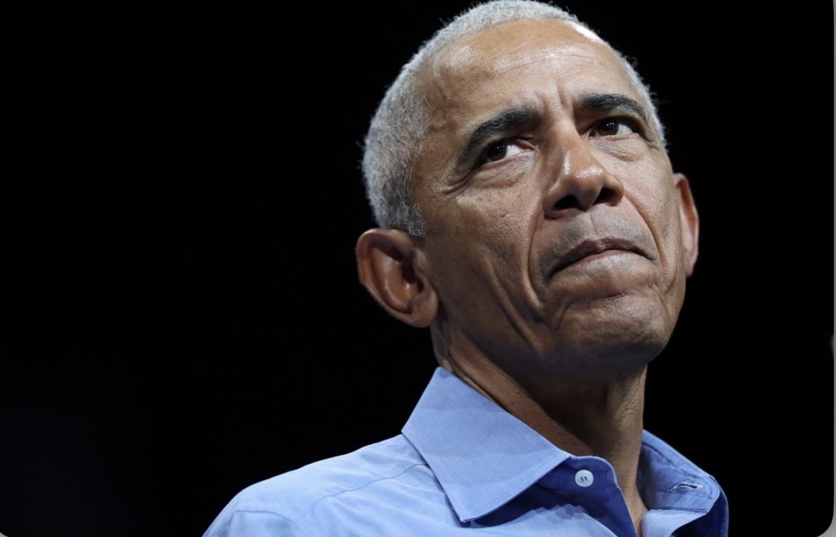 Climat | Abrogation d’un texte fondamental contre les émissions de gaz à effet de serre : « nous serons moins en sécurité, » Obama regrette la décision de Trump Les Américains seront "moins en sécurité" et "en moins bonne santé". Après que Donald Trump a annoncé jeudi 12 février abroger un texte servant de fondement à la lutte contre les émissions de gaz à effet de serre aux États-Unis, un revirement majeur contre lequel s'opposaient les scientifiques et les défenseurs de l'environnement, Barack Obama s'est ému de cette décision sur les réseaux sociaux.