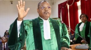 Il a été élu Président de la Cour de Justice de l’Union économique et monétaire ouest-africaine (UEMOA) le 3 février 2026, à l’issue d’une assemblée intérieure élective. Son installation officielle s’est tenue le 11 février à Ouagadougou, pour un mandat de trois ans.