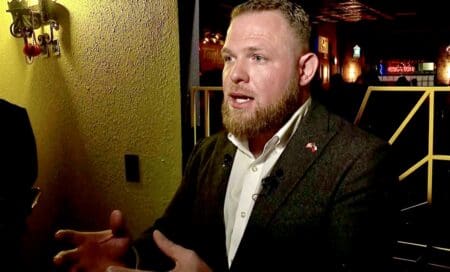 Un signal d’alerte de plus pour les républicains. Dans le très conservateur État du Texas, c’est bien un démocrate qui s’est imposé lors d’une élection partielle au Sénat, dans un district qui était resté jusque-là un bastion du parti de Donald Trump.