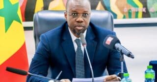 Le Premier ministre sénégalais l'a désigné comme l'un des principaux contrevenants du secteur minier. ICS est contrôlée par Indorama Corporation, une société privée basée à Singapour. Il faut s’attendre à une cascade d’actions de demandes de dédommagements et d’indemnisations devant les cours d’arbitrage visant l’Etat sénégalais.
