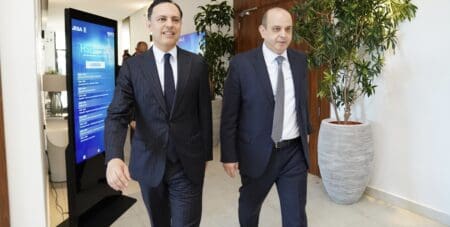 Le 31 mars 2026, à l’Hôtel The View de Bouznika, JESA a franchi une étape-clé dans sa transformation en organisant le HSE Excellence Summit. L’événement, marqué par la présence du ministre de l’Inclusion économique, Younes Sekkouri, a réuni un large écosystème composé de partenaires, clients, contractants et spécialistes de la santé, sécurité et environnement.