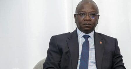 Pour le ministre des Mines, Bouna Sylla, la faible demande avait comprimé les marges, en particulier pour les petits mineurs, augmentant ainsi le risque de faillite et menaçant les emplois, les recettes publiques et les communautés d'accueil.