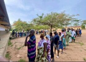Pendant la campagne électorale, la colistière du candidat Romuald Wadagni, Mariam Chabi Talata, avait prononcé une phrase qui résonne désormais comme une prophétie. Évoquant un village de sa commune baptisé Petit Paris, elle déclarait : "À l'époque, ils disaient qu'ils aimeraient devenir comme Paris.