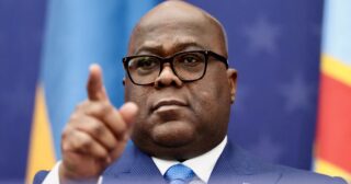 Le gouvernement congolais a signé des accords miniers avec les Etats-Unis et la Chine, alors que les deux superpuissances cherchent à constituer des stocks de minéraux stratégiques pour faciliter la transition vers les énergies propres et les véhicules électriques à batterie.