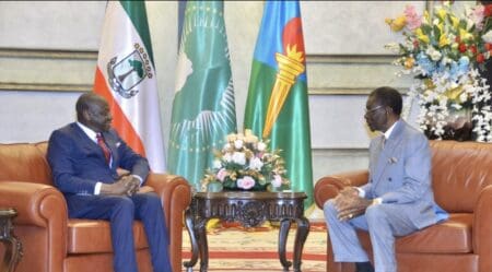 En déplacement en Guinée équatoriale, Ousmane Diagana a marqué une étape importante dans les relations entre ce pays pétrolier de l’Afrique Centrale et le Groupe de la Banque mondiale. Cette visite intervient dans un contexte de renforcement du partenariat bilatéral, illustré par «l'ouverture récente de notre première représentation locale à Malabo et la préparation en cours de notre premier Cadre de partenariat pays», souligne-t-il.