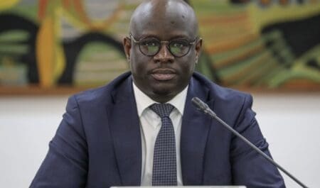 Les autorités tentent de rassurer : dans un communiqué empreint de langue de bois, la Direction générale de la Comptabilité publique et du Trésor (DGCPT) « informe le public que les opérations de sécurisation et de restauration de ses systèmes d'information se poursuivent, avec succès, suite à l'incident ayant affecté une partie de ses infrastructures numériques.»