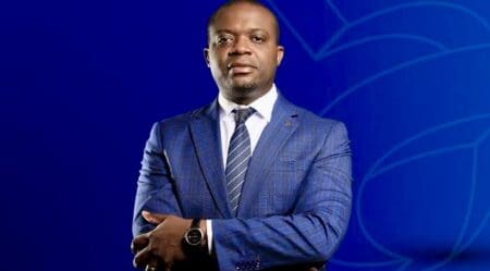 Réuni le 26 avril, le conseil d’administration d’Atlantic Financial Group Holding a entériné la nomination de Mehanvais Karim Koné au poste de Directeur général. Il succède à Sionlé Seydou Yéo, qui fait valoir ses droits à la retraite après avoir dirigé la holding depuis 2021. Ce dernier conserve toutefois des fonctions stratégiques en tant que Président et administrateur au sein de plusieurs filiales.