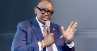 Selon le ministre, le projet serait développé dans la province du Kasaï-Oriental dans le cadre d'une joint-venture entre la multinationale chinoise et la Société publique minière de Bakwanga (Miba) qui fut jadis spécialisée dans le diamant. S’il se concrétise, ce projet ferait déplacer le centre de gravité de l’industrie cuprifère congolaise historiquement basée dans le Grand Katanga. D'après l’agence Bloomberg, le chef de l’Etat congolais Félix Tshisekedi souhaite voir le dossier avancer rapidement.