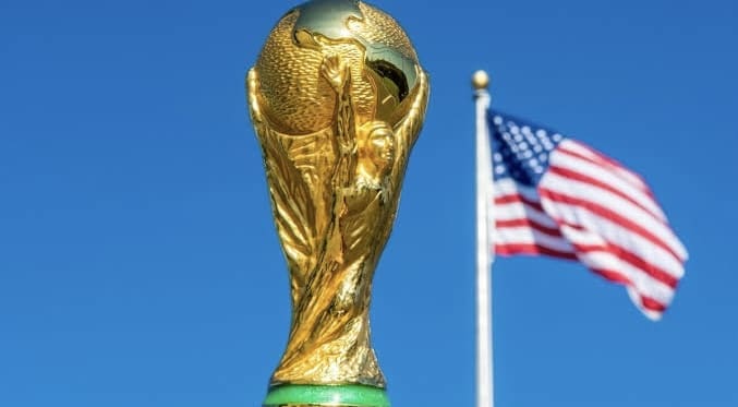 À Los Angeles, on patiente, et on ne voit rien venir, et on trépigne. Dans la métropole californienne, “les hôteliers attendent toujours un pic de demande lié à la Coupe du monde”, signale le Los Angeles Times à moins de trois semaines du match d’ouverture.