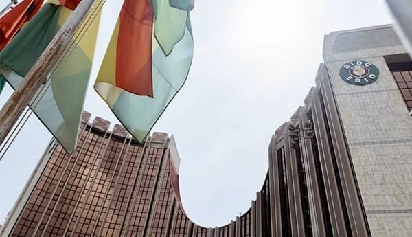 La Banque d'investissement et de développement de la CEDEAO (BIDC) franchit une étape majeure de son évolution avec l'entrée du Groupe de la Banque africaine de développement (BAD) dans son capital. Approuvée le 17 juin 2026 à Abidjan par le Conseil d'administration de la BAD, cette prise de participation de 30 millions de dollars marque la première ouverture du capital de la BIDC à une institution internationale de financement du développement.