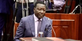 Etonnamment, Nairobi avait choisi de ne pas passer la procédure d’appel d’offres pour un chantier de cette envergure, préférant des discussions directes et plus ou moins opaques avec le partenaire chinois. Le gouvernement kényan avait désigné AFREXIMBANK et Africa Finance Corporation (AFC) pour organiser le montage finanier du projet.