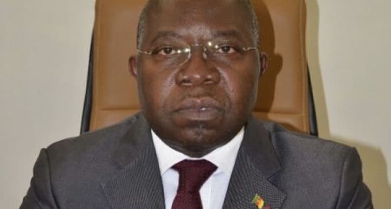 Administration territoriale | DIGI-CoR : le Cameroun cherche 92 milliards FCFA pour révolutionner ses collectivités locales Le Cameroun entend franchir un nouveau cap dans la modernisation de son administration locale. Réuni début juin à Yaoundé avec plusieurs partenaires techniques et financiers, dont le Programme des Nations unies pour le développement (PNUD) et l’ambassade d’Allemagne, le ministère de la Décentralisation et du Développement local (MINDDEVEL) a présenté le programme DIGI-CoR (Digitalisation des Collectivités et Résilience).