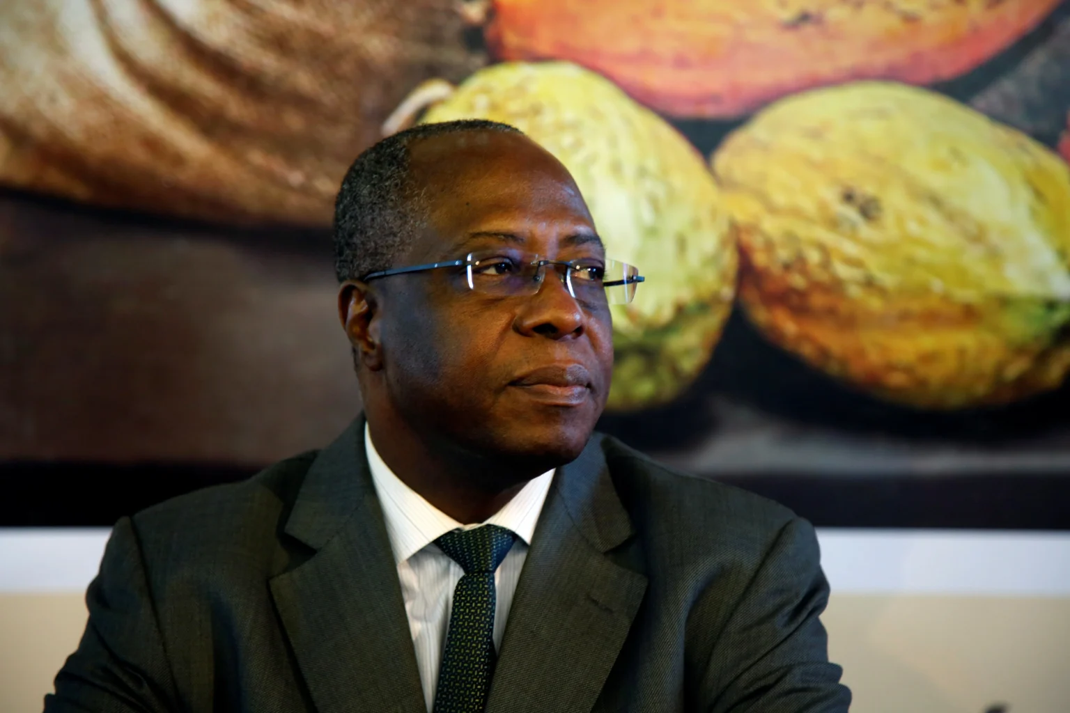 Les initiatives du premier producteur mondial de cacao témoignent de la vigueur retrouvée de la demande et d'un marché qui devrait se resserrer lorsque la nouvelle saison débutera le 1er septembre. « Nous avons déjà vendu entre 950.000 et 1 million de tonnes pour la prochaine campagne, mais nous avons préféré ralentir le rythme et faire preuve de prudence », révèle une source auprès du Conseil du Café et du Cacao.