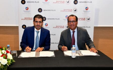 Maroc | BLADI TIQQA : la Banque Populaire mise sur les seniors pour renforcer son lien avec les Marocains du monde Le Groupe Banque Centrale Populaire (BCP) renforce son positionnement auprès des Marocains du monde (MDM). L'institution bancaire vient de conclure un partenariat stratégique avec Seniors Plus, entreprise marocaine spécialisée dans les services destinés aux personnes âgées, pour lancer BLADI TIQQA, une offre exclusivement réservée à sa clientèle MDM.