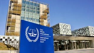 Justice internationale | Sahel : le Mali, le Burkina Faso et le Niger tourneront définitivement le dos à la CPI en 2027 Le retrait du Mali, du Burkina Faso et du Niger de la Cour pénale internationale (CPI) prendra officiellement effet en juin 2027, conformément aux dispositions du Statut de Rome. L'information ressort de documents des Nations unies consultés jeudi par l'AFP.