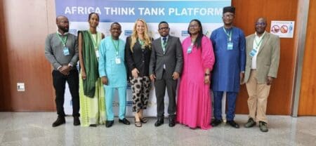 Afrique | Politiques publiques : 50 millions de dollars pour muscler les think tanks du continent La visite s'inscrit dans le démarrage de l'African Think Tank Platform (ATTP), une initiative quinquennale lancée en mai 2026 et dotée d'un financement de 50 millions de dollars du Groupe de la Banque mondiale. Parmi les 13 institutions retenues figure IPAR Think Tank, structure basée au Sénégal et active dans près de onze pays d'Afrique de l'Ouest.