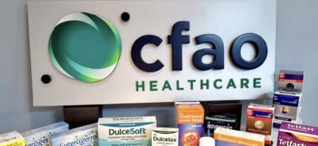 Distribution pharmaceutique | Madagascar : le japonais Toyota Tsusho consolide son réseau via CFAO Healthcare Fondée en 1952 à Antananarivo, l'entreprise cédée assure l'importation, le stockage, la promotion et la distribution de médicaments, de dispositifs médicaux, de produits de parapharmacie et de nutrition infantile sur l'ensemble du territoire malgache. L'opération s'ajoute à Laborex Madagascar, la filiale locale déjà détenue par le groupe, dont les activités se poursuivront.
