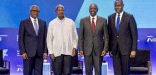 Après Lekki près de Lagos, Aliko Dangote veut changer d’échelle en Afrique de l’Est. Le magnat nigérian prévoit de lancer en octobre prochain les travaux de sa future raffinerie de Lamu. « D’ici octobre de cette année, nous poserons la première pierre et lancerons officiellement le chantier », a-t-il déclaré la semaine dernière à la BBC.