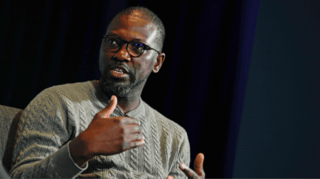 Longtemps cantonnée aux paiements numériques, Flutterwave ouvre un nouveau chapitre. La licorne africaine a obtenu en avril 2026 une licence bancaire au Nigeria, son marché d'origine, et entend désormais pallier le déficit de financement des petites et moyennes entreprises africaines.