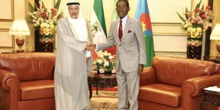 La visite officielle en Guinée équatoriale de la délégation de la Banque arabe pour le développement économique en Afrique (BADEA), conduite par son président, Abdallah Al-Musaibih, s'est conclue par la signature de deux accords à forte portée stratégique.
