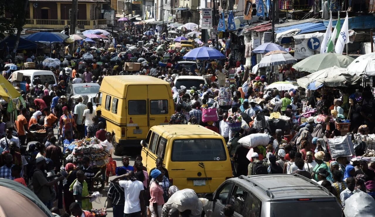 Le Nigeria veut changer d'échelle. Dans un communiqué publié le dimanche 9 août par le ministère de la Santé, Abuja a annoncé la création d'une plateforme interministérielle de haut niveau consacrée à la planification familiale, à la santé, au capital humain et au développement national.