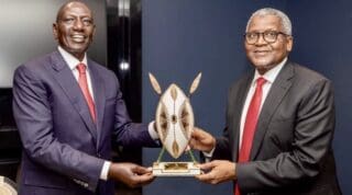 Le Kenya prévoit d'entamer la construction d'une raffinerie de pétrole de 15 milliards de dollars à Lamu, à la suite de pourparlers entre le président William Ruto, Aliko Dangote et l'Africa Finance Corporation.