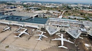 Publié le 16 septembre par OAG, spécialiste mondial des données et analyses du transport aérien, le classement « Megahubs 2026 » place l'aéroport international OR Tambo de Johannesburg au 40e rang mondial et celui d'Addis-Abeba à la 50e position.