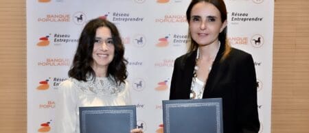 Signé en présence de Mme Naziha Belkeziz, PDG du Groupe BCP, de M. Idriss Bensmail, Directeur Général de la BCP en charge de la Banque de Détail, et de Mme Wafa Belmaachi, Présidente de Réseau Entreprendre Maroc, cet accord traduit une volonté commune : bâtir un écosystème où l’accompagnement, le financement et l’expertise se rejoignent pour transformer les projets en entreprises pérennes.