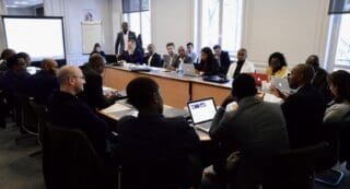 Créée en 2016, Afric'innov fédère les incubateurs, accélérateurs et tech hubs d'Afrique francophone. Ces structures forment la couche intermédiaire entre entrepreneurs et financeurs. Sans elles, les fonds destinés aux startups se dispersent. C'est ce maillon qu'Afric'innov entend renforcer.