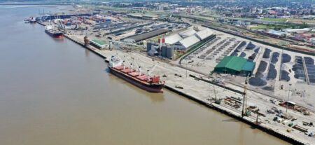 Selon l'Autorité de régulation portuaire, ce chantier s'inscrit dans le programme d'investissement intégré 2026-2030, qui vise à accroître les capacités et à moderniser les infrastructures de ce port stratégique pour le pays.
