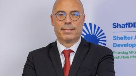 L’opération est arrangée par CGF Bourse Dakar, en qualité d’Arrangeur Chef de File, avec la Société Financière Internationale (SFI/IFC) et Ecobank Group, à travers Ecobank Sénégal, en qualité d’investisseurs d’ancrage. L’émission est structurée en deux tranches : une tranche à cinq ans au taux de 6,10 % et une tranche à sept ans au taux de 6,30 %. La période de souscription s’étend du 7 au 30 octobre 2026.