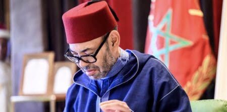 Ces initiatives, présentées comme l'héritage de la vision stratégique du Roi Mohammed VI, s'inscrivent dans une approche de complémentarité entre les différentes plateformes portuaires du Royaume. L'objectif affiché : doter le Maroc d'une offre portuaire diversifiée, compétitive et de dimension internationale, tout en réduisant les disparités de développement entre le Nord et le Sud et en facilitant l'accès des pays du Sahel aux marchés mondiaux.
