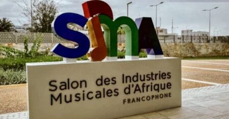 Placé sous le thème « Musique africaine : de la scène au pouvoir d'influence », le salon réunira artistes, producteurs, institutions et professionnels autour d'une question simple : comment convertir le rayonnement international des musiques africaines en revenus durables, en entreprises compétitives et en influence. Dans le prolongement des échanges tenus le 3 octobre à Sciences Po Paris lors d'AFRICA Day, le programme entend dépasser la seule dimension artistique pour interroger les conditions économiques, technologiques et institutionnelles du développement des industries culturelles et créatives (ICC).